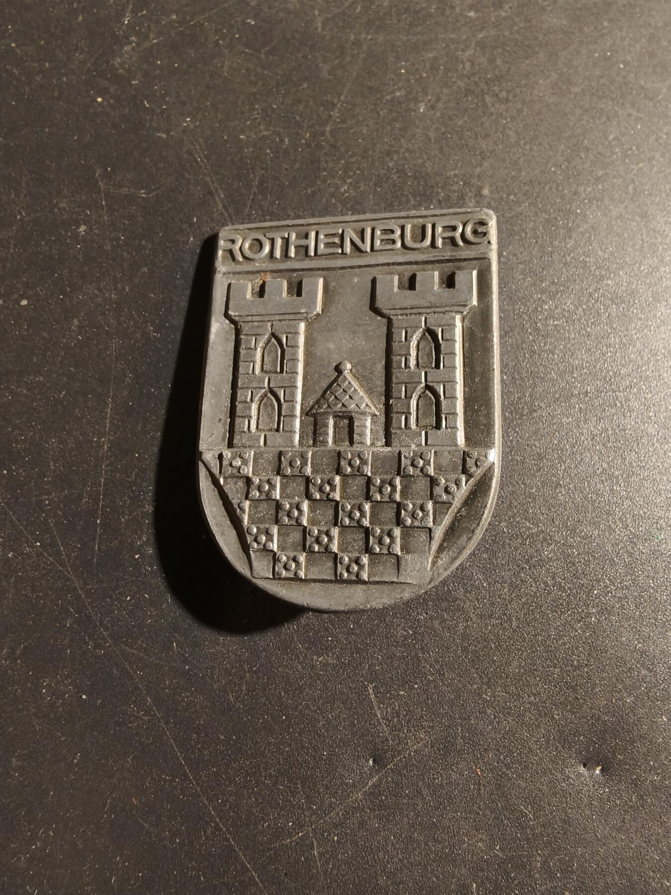 老王徽章第180期 德三冬季救济工厂罗腾堡证章