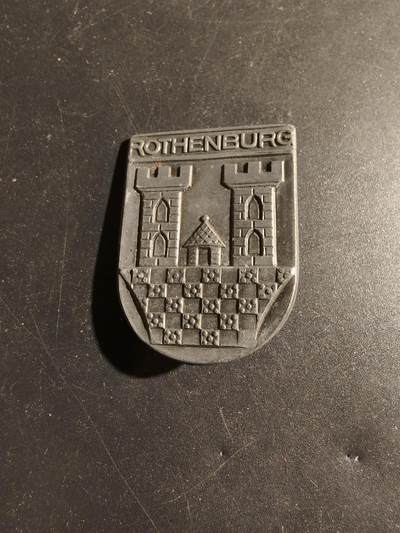 老王徽章第180期 - 德三冬季救济工厂罗腾堡证章