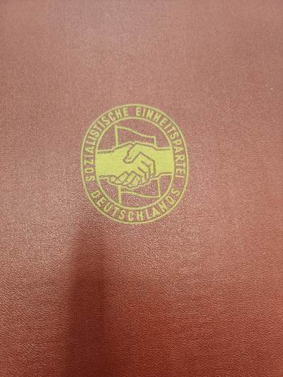 南水社第二次拍卖 东德社会统一党50年党龄荣誉证书（昂纳克印签名）