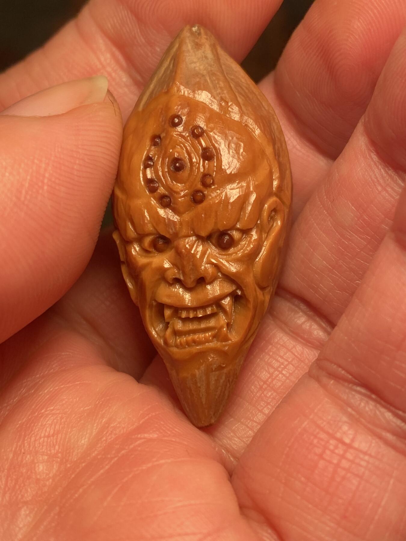 核舟记发源地苏州舟山核雕年末放漏