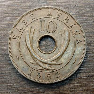 【铜匠收藏】★第146★散币专场 不寄存，30包邮。不满30元，支付5元运费。《接受代拍 代送NGC评级》 - 32【无寄存】英属东非 1952年10分铜币 