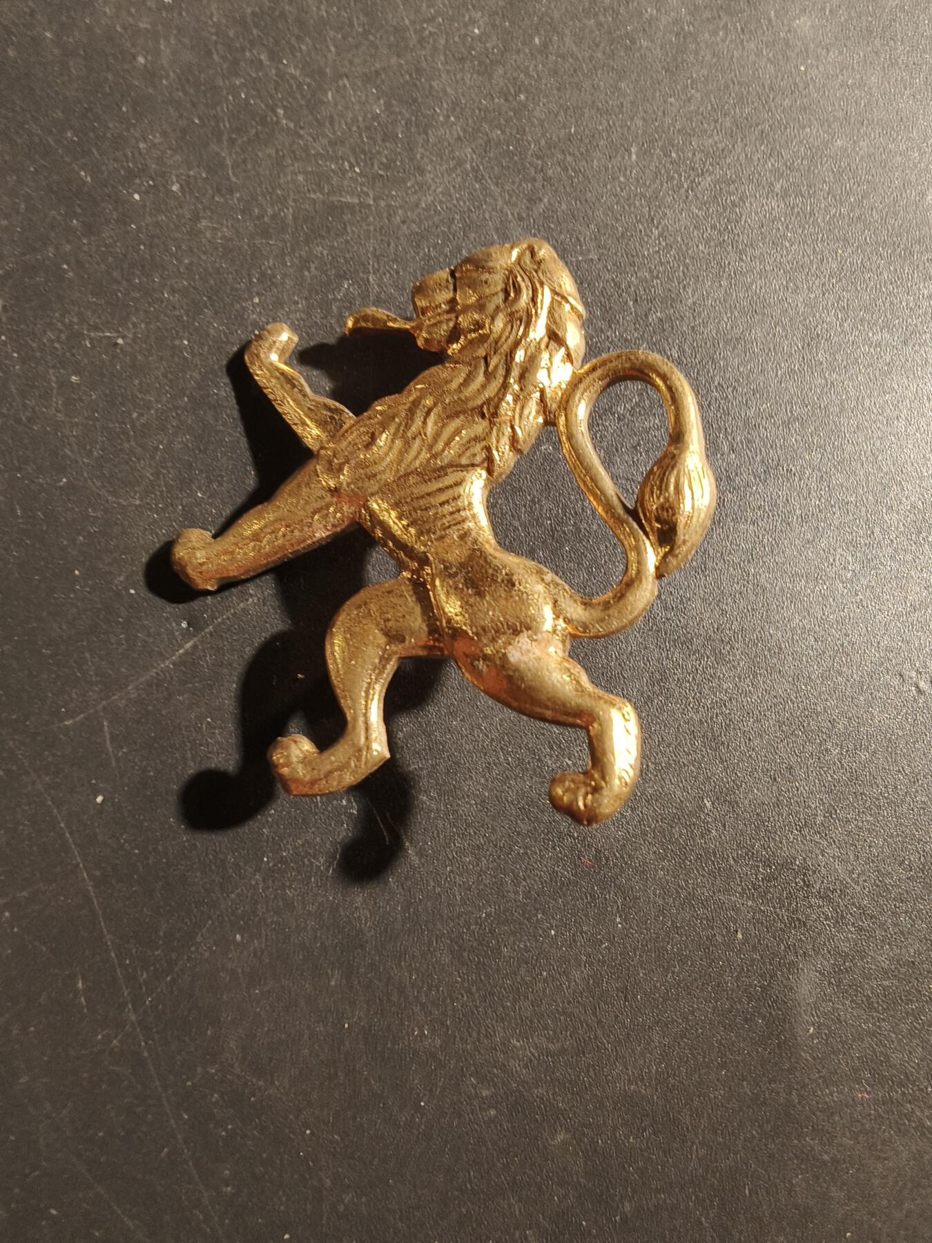 老王徽章第180期 比利时二战流亡伦敦“自由比利时”军团帽徽