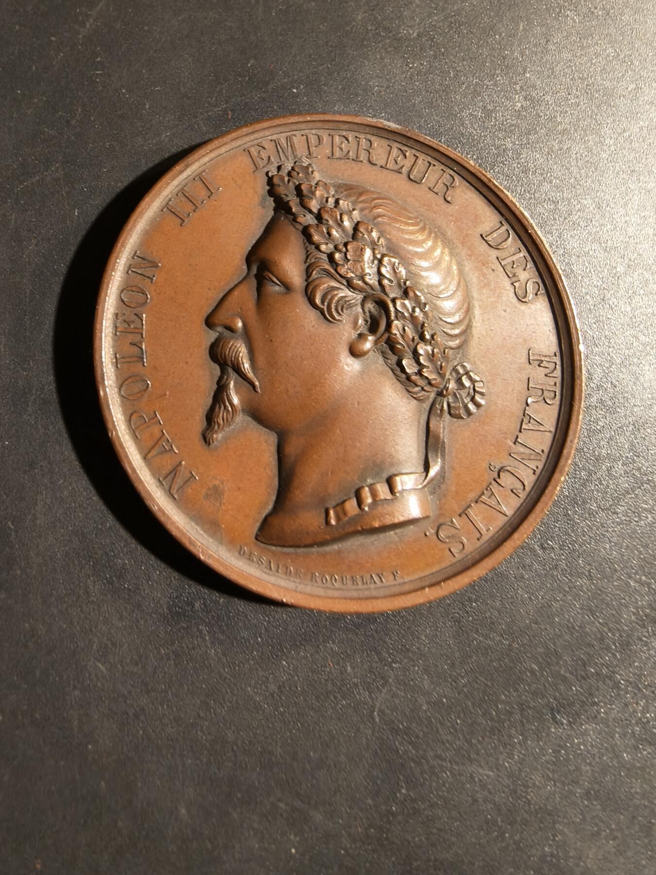 老王徽章第180期 法国拿破仑三世克里米亚战争萨瓦斯托波尔战役大铜章     带盒子     手指Cuivre铜标     直径46mm      重量48.7g