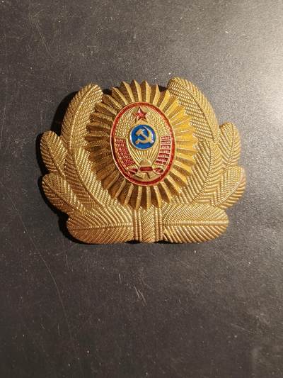 老王徽章第180期 - 苏联警察礼服大檐帽帽徽