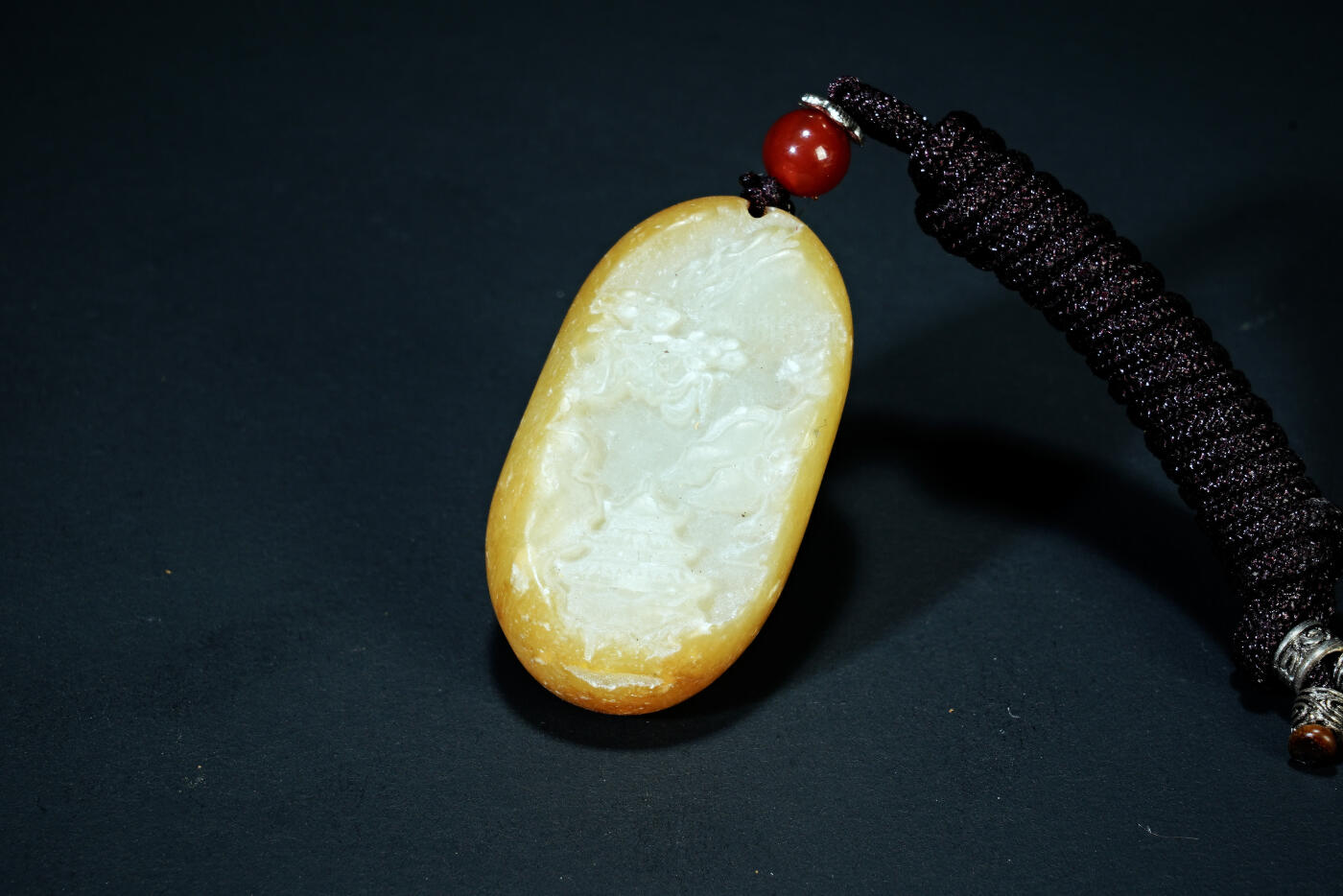 上海都达杂项专场二十一（全场包邮） 天然和田玉精雕《群松山寺》挂件90-95