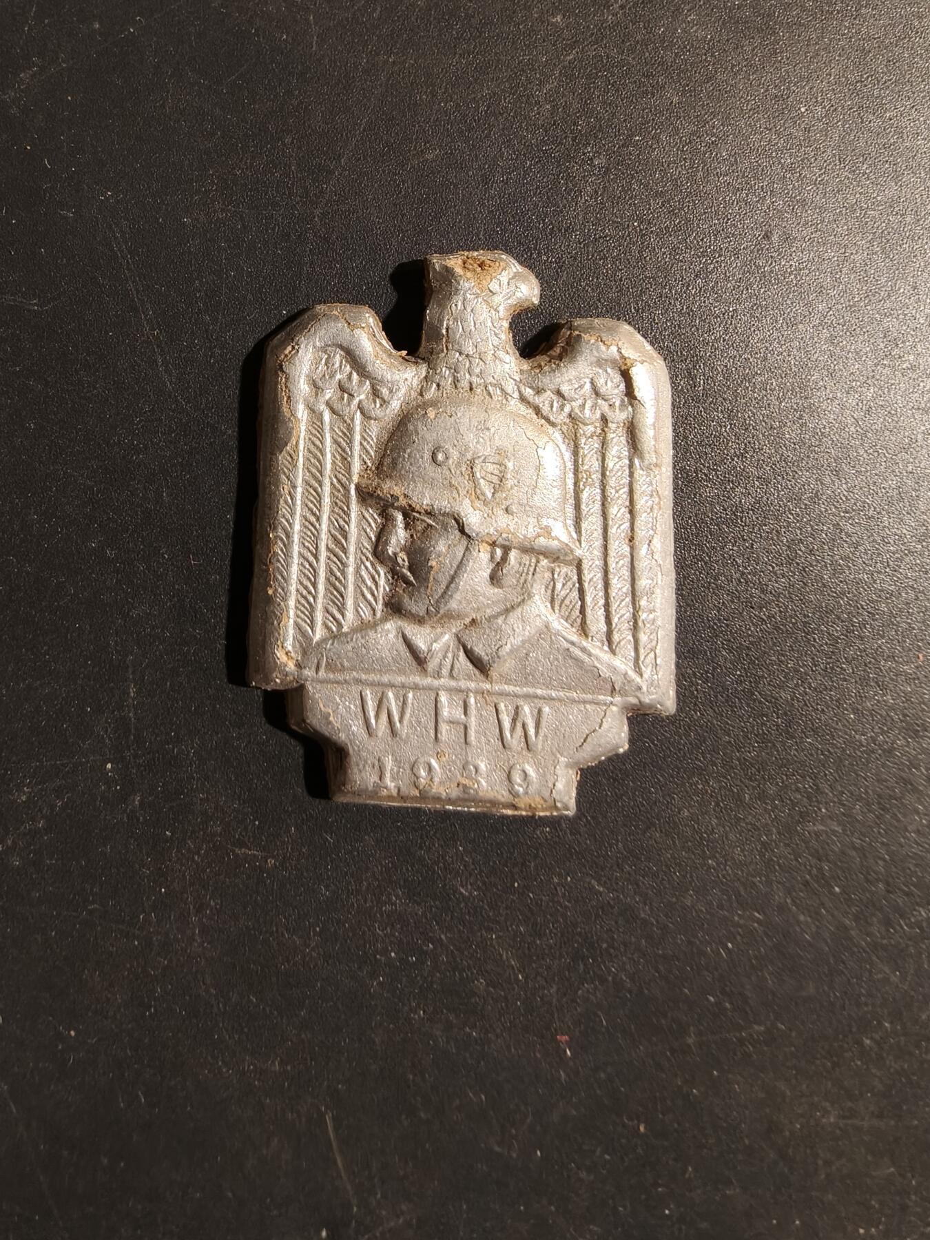 老王徽章第180期 德三冬季救济工厂国防军证章