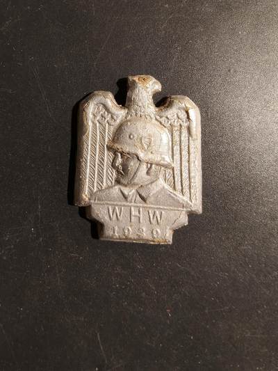 老王徽章第180期 - 德三冬季救济工厂国防军证章