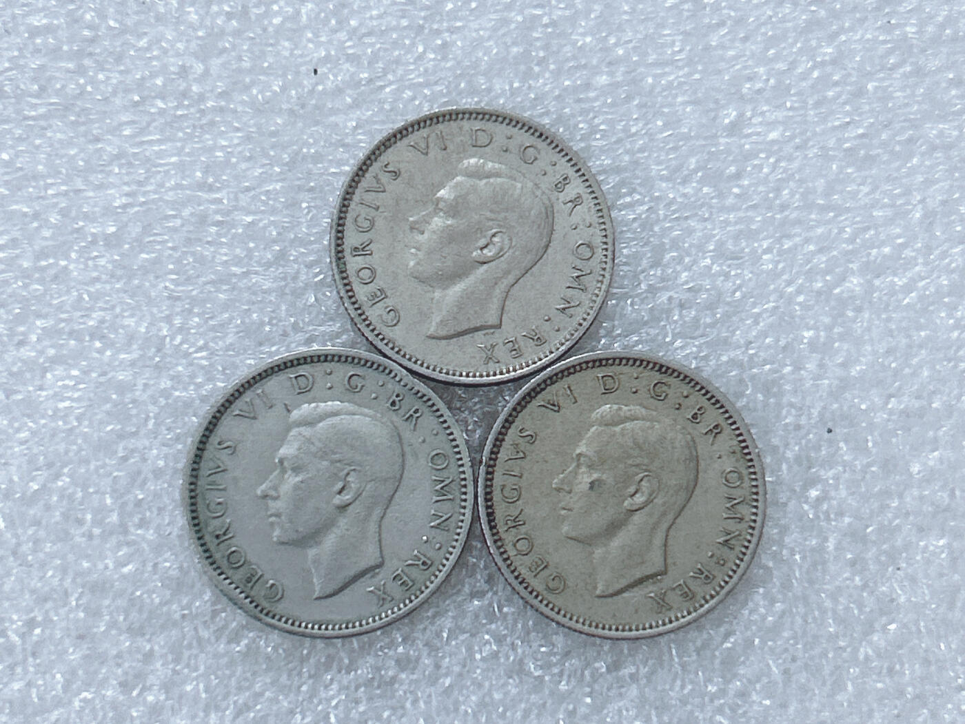 第一海外回流一元起拍收藏 散集专场  第299期 英国乔六6便士硬币 3枚