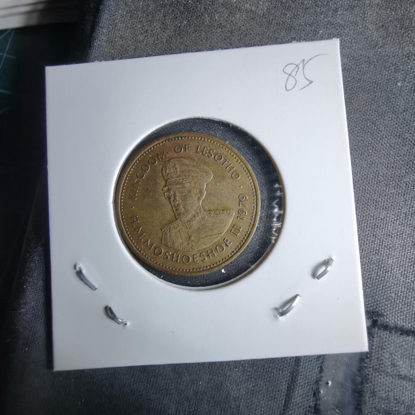 沼泽如烟--第985场 莱索托1979年五分