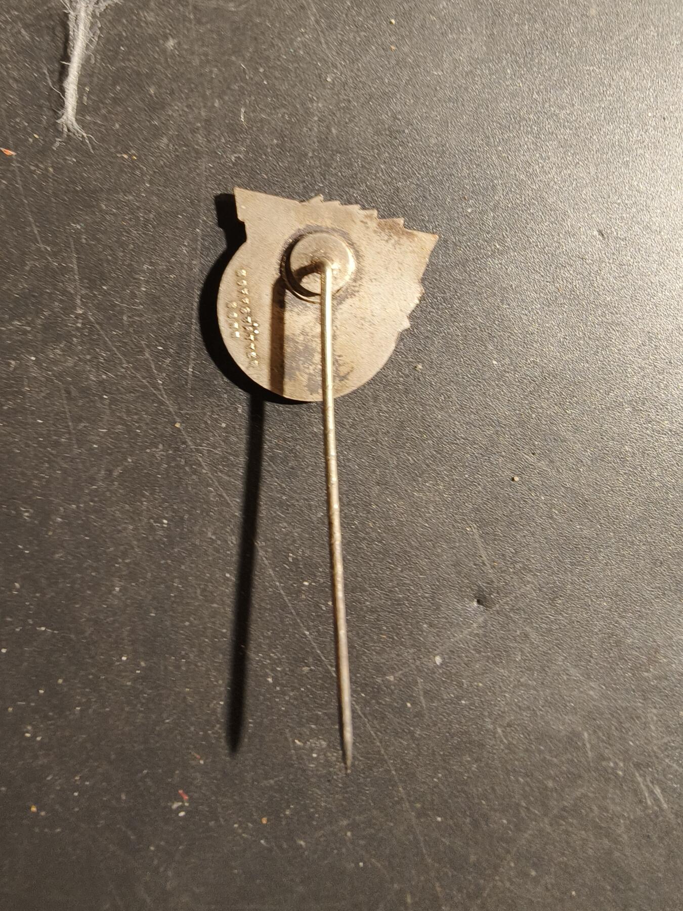 老王徽章第180期 德国1952年汉诺威生产商博览会针插