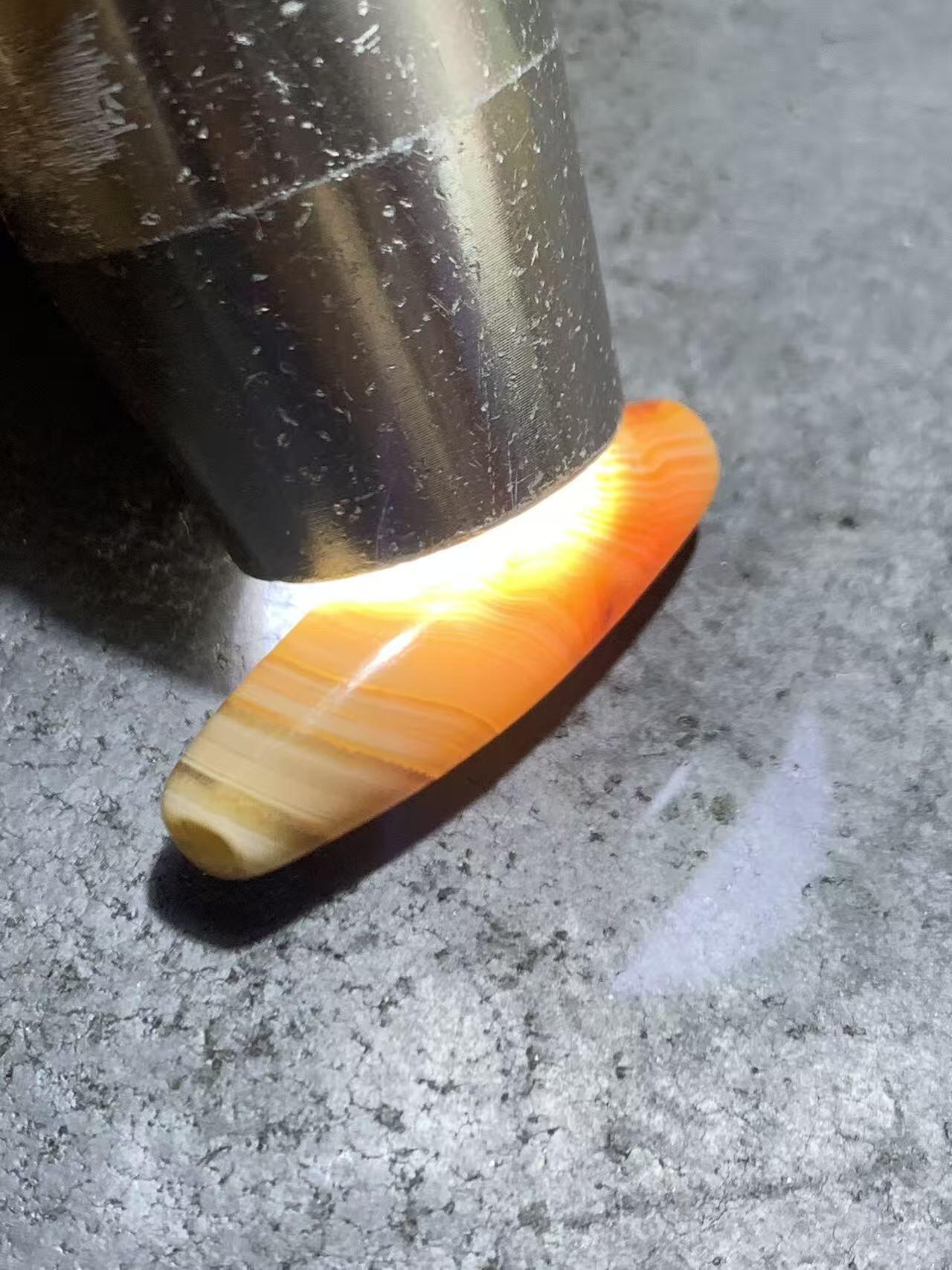 高玉化缠丝玛瑙随形通货桶珠一个