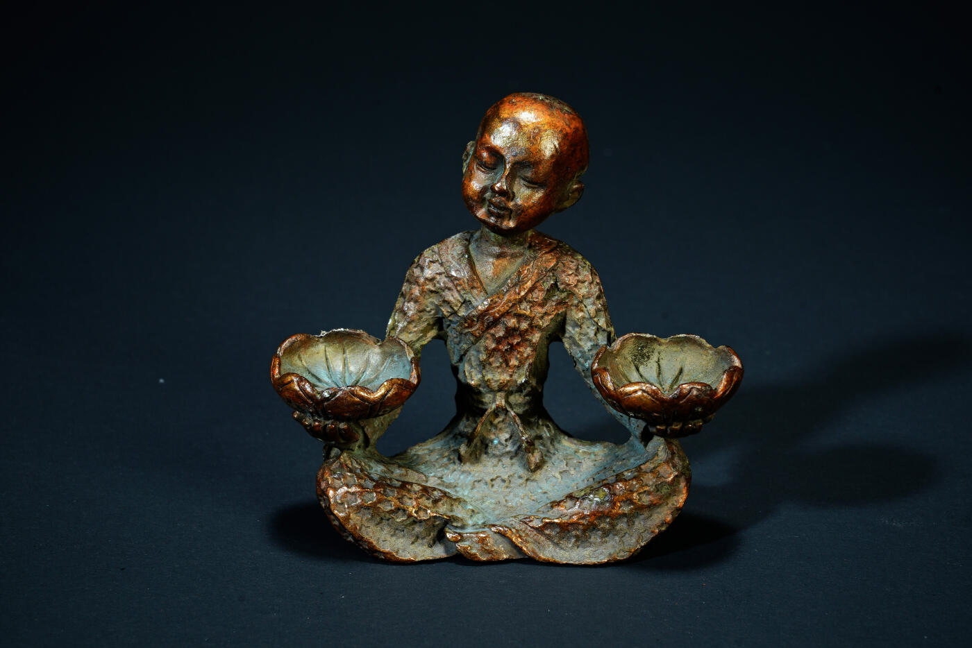 上海都达杂项专场二十一（全场包邮） 尼泊尔铜佛香插造像90-70