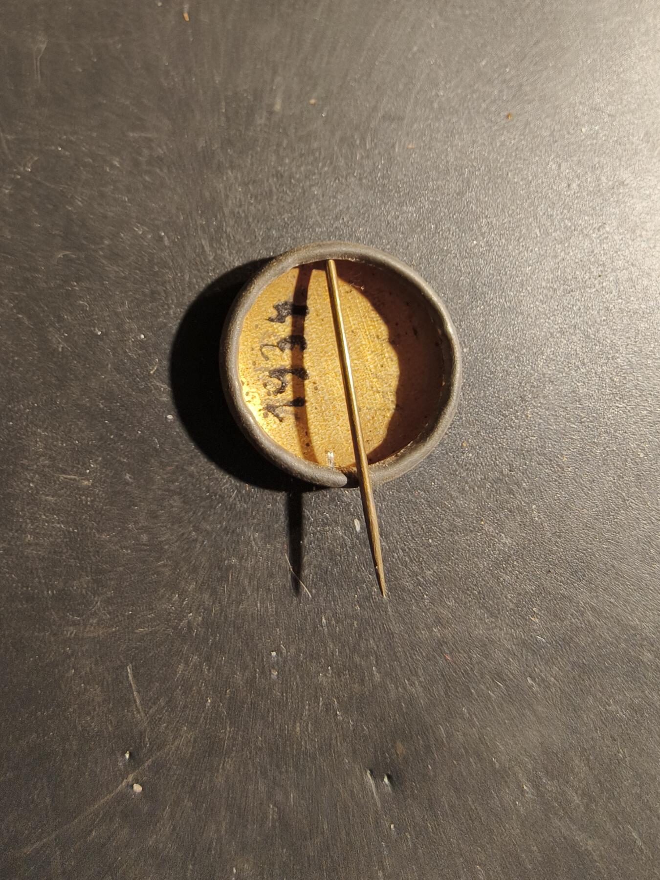 老王徽章第180期 德国针插