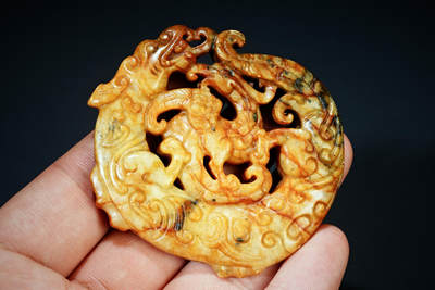 上海都达杂项专场四十七【全场包邮】  古玉龙凤玉佩90-65