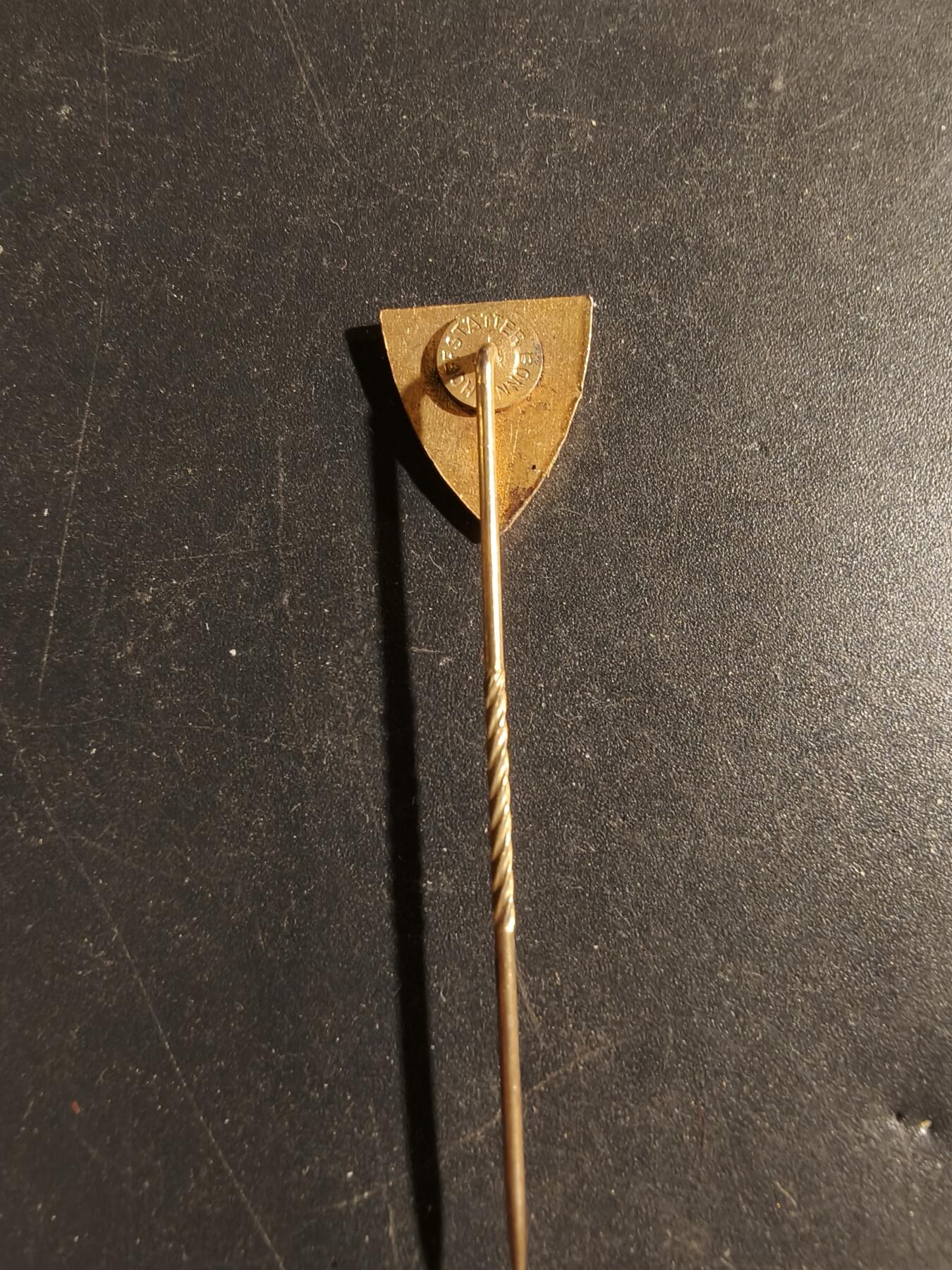 老王徽章第180期 德国第16装甲师针插