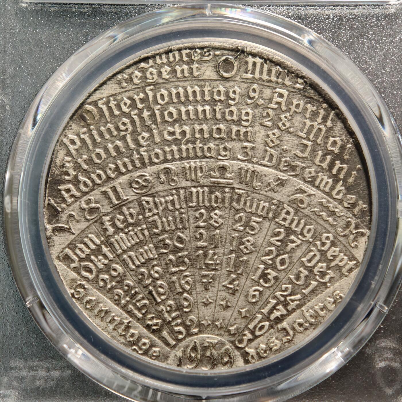 【德藏】世界币章拍卖第164期（拍品征集中~欢迎藏友联系） 1939年 德国民族社会主义工人党占领奥地利时期十二星座日历纪念银章 PCGS SP62