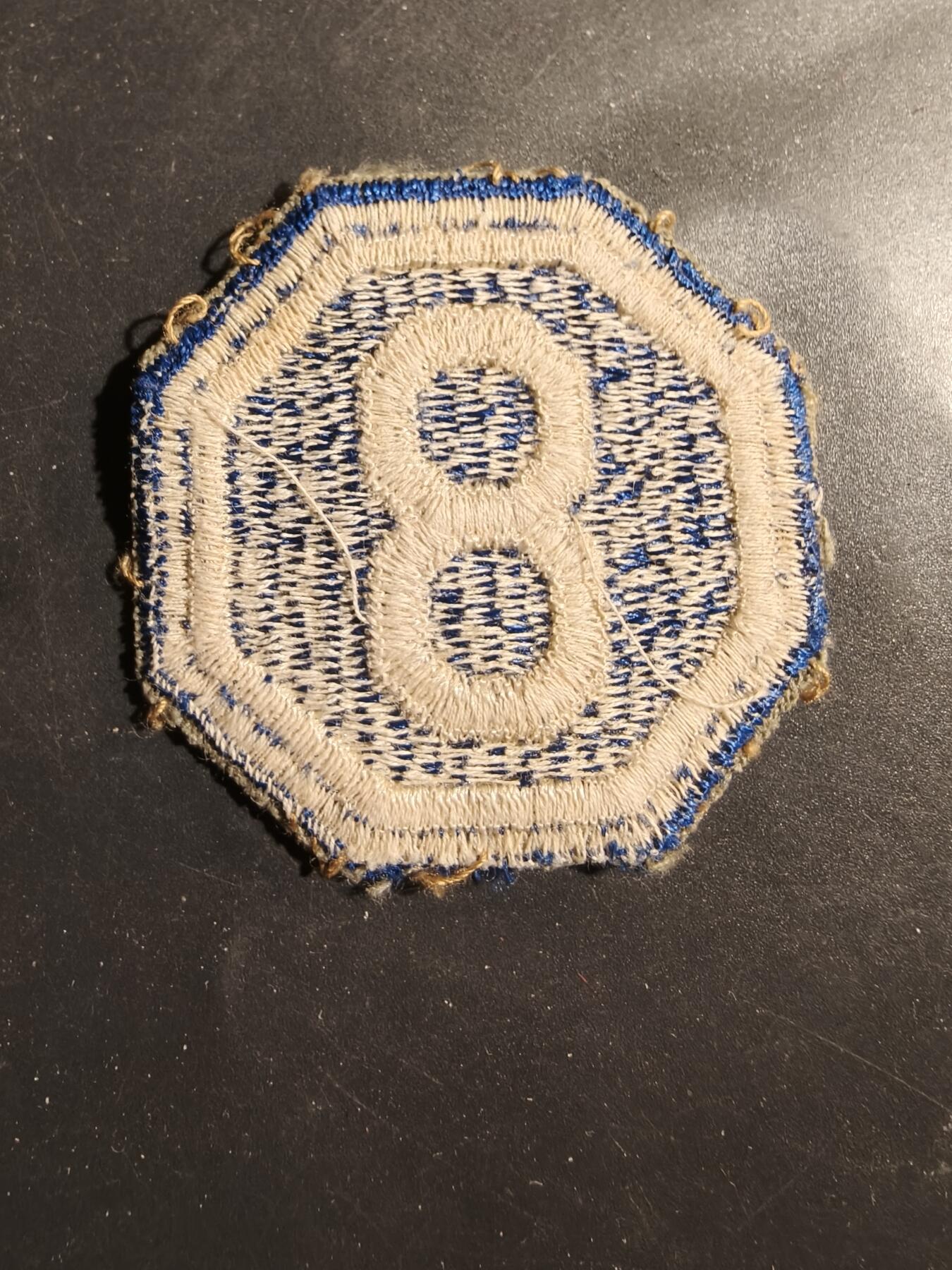 老王徽章第180期 美国陆军第8军臂章