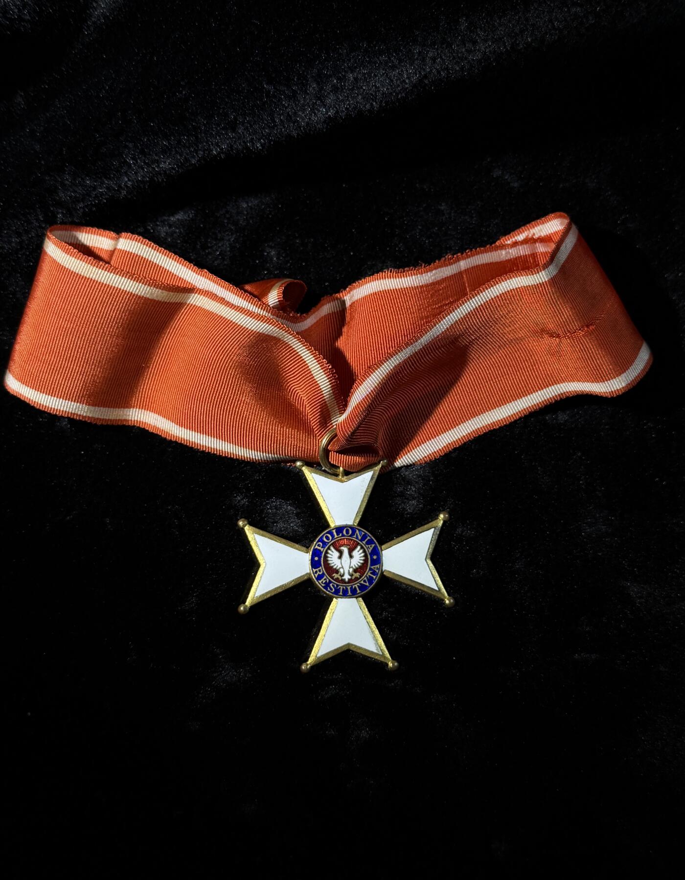 欢庆春节！戎马世界章牌大赏第111期春节大拍 波兰人民共和国复兴勋章，指挥官级，非常少见（不是那种常见的电镀商业版复刻！）