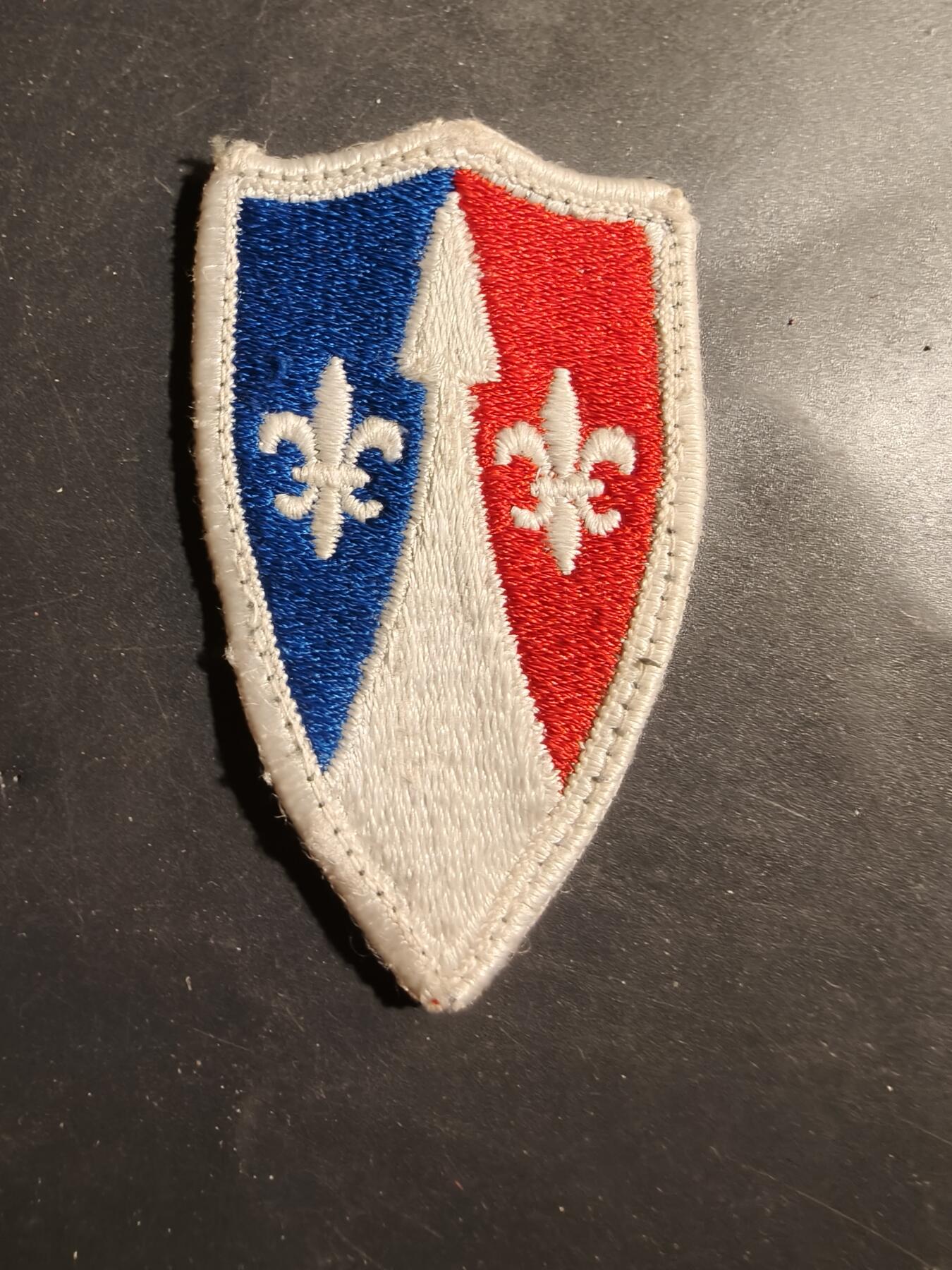 老王徽章第180期 美国陆军战区地区支援司令部臂章