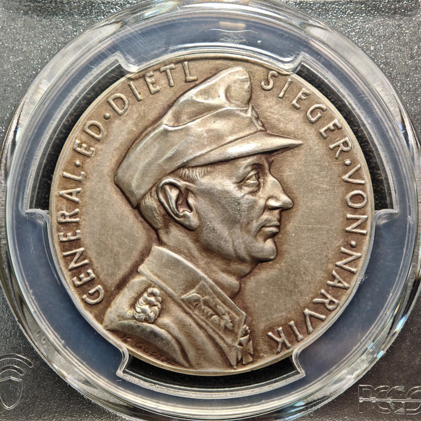 【德藏】世界币章拍卖第164期（拍品征集中~欢迎藏友联系） 1940年 德国民族社会主义工人党纳尔维克战役胜利山地步兵大将爱德华·迪特尔高浮雕纪念银币 章牌大师 卡尔·歌茨作品 PCGS MS62（原图请查询PCGS评级官网）
