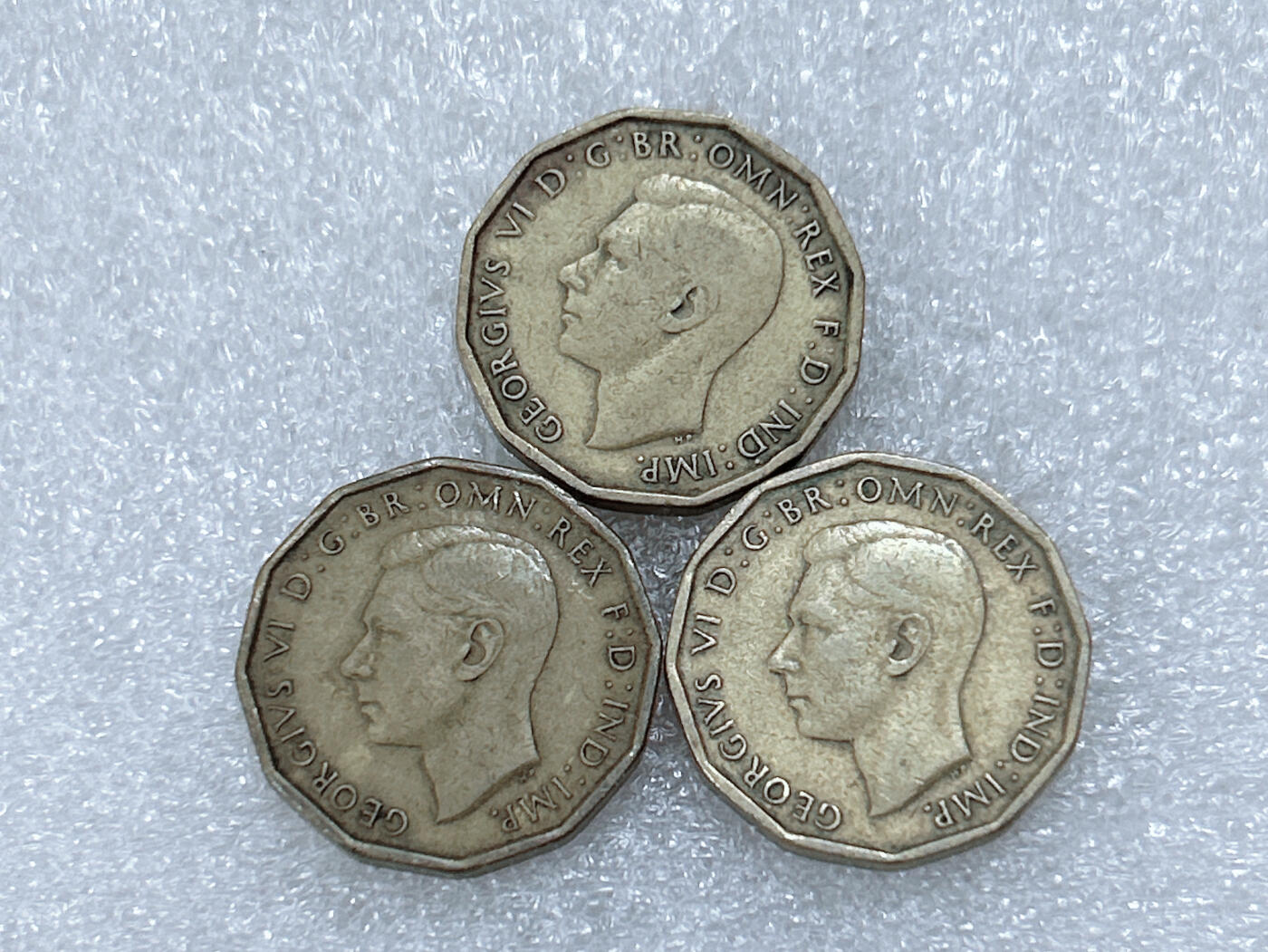 第一海外回流一元起拍收藏 散集专场  第299期 英国乔六3便士铜币 3枚 好品