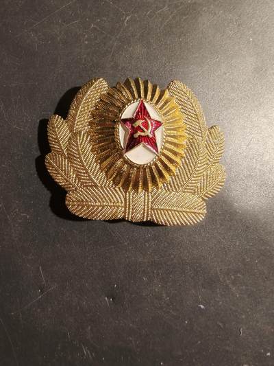 老王徽章第180期 - 苏联陆军礼服大檐帽帽徽