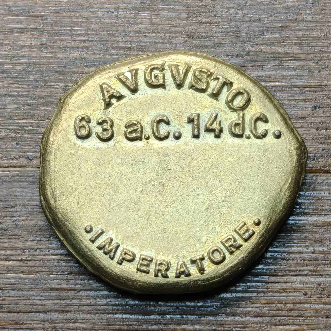 【铜匠收藏】★第146★散币专场 不寄存，30包邮。不满30元，支付5元运费。《接受代拍 代送NGC评级》 22【无寄存】复刻古罗马纪念章