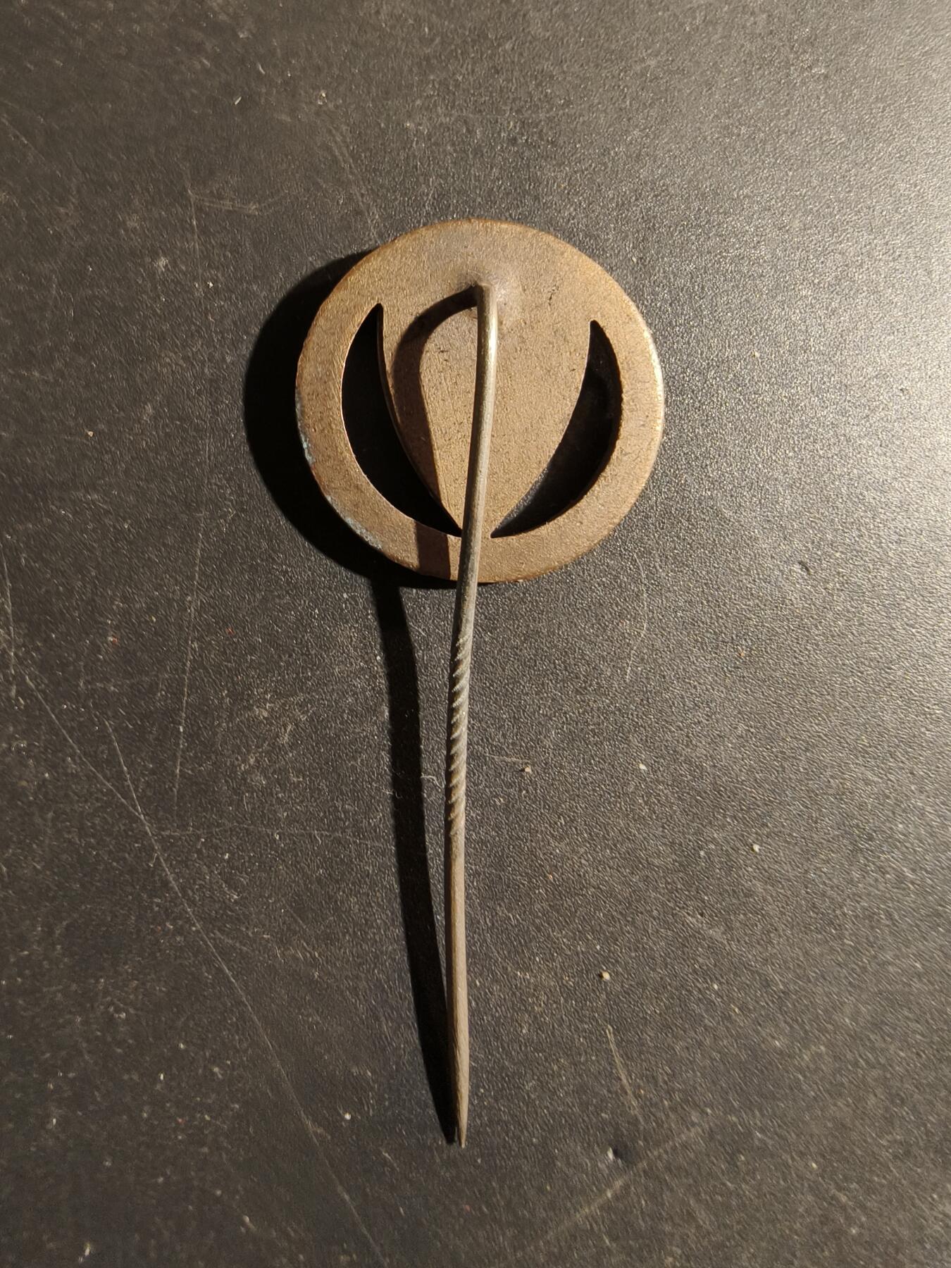 老王徽章第180期 德国基夫霍伊泽老兵协会针插