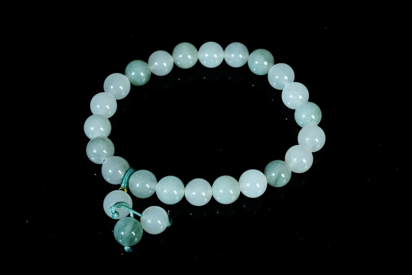 上海都达杂项专场二十八【全场包邮】 石英岩玉0.9圆珠手串 附鉴定证书