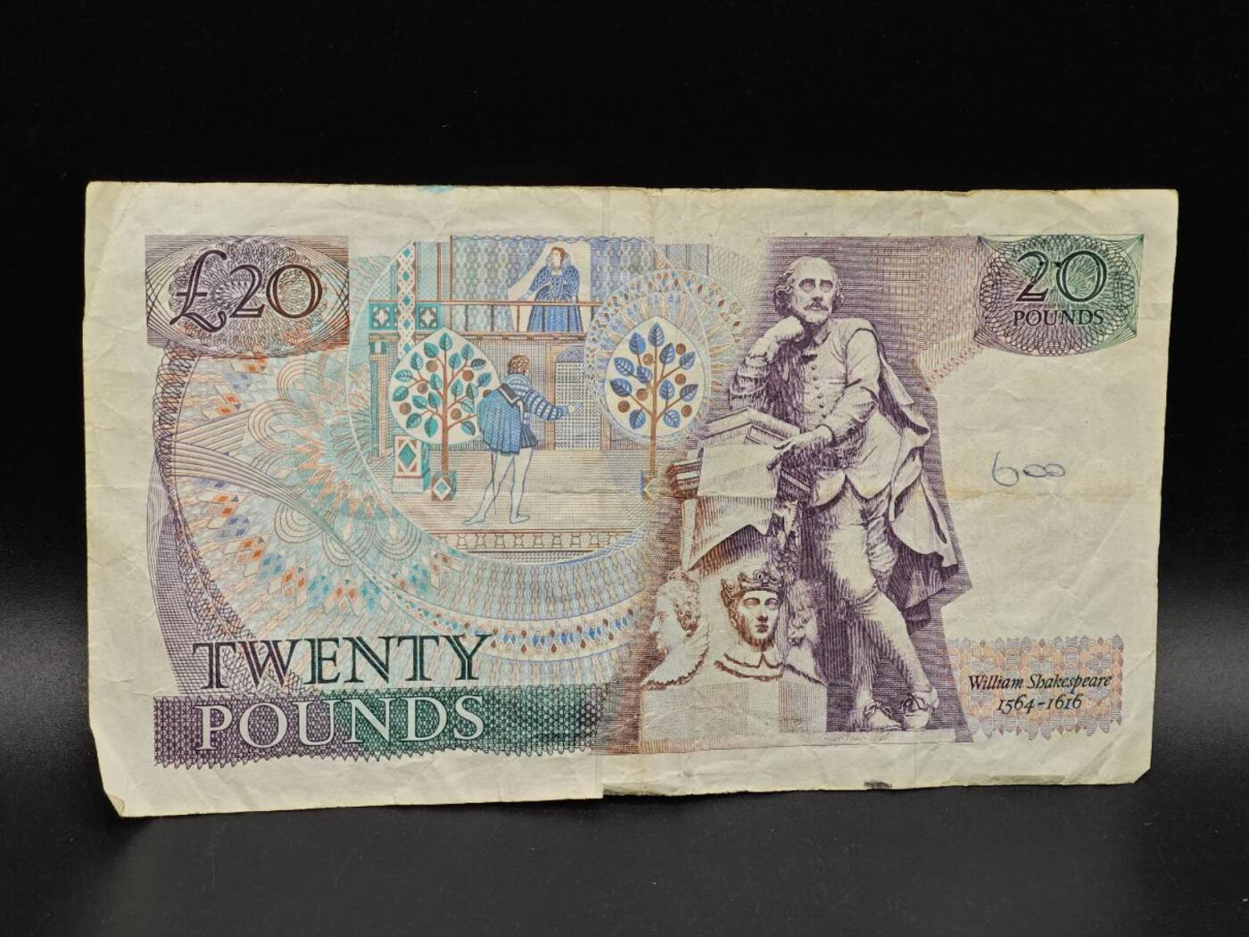 【淘币小摊】实时拍第八百六十四拍   无佣金纸币福利场   年前最后一周 之前的预留小年前全部发出 请更换最新收货地址  英国英格兰银行20镑纸币【有折】