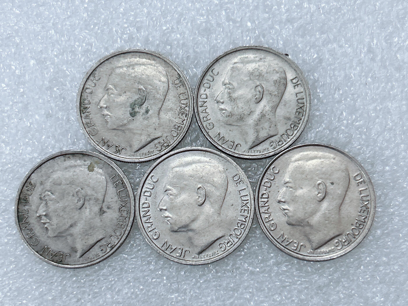 第一海外回流一元起拍收藏 散集专场  第300期 卢森堡1法郎硬币 5枚