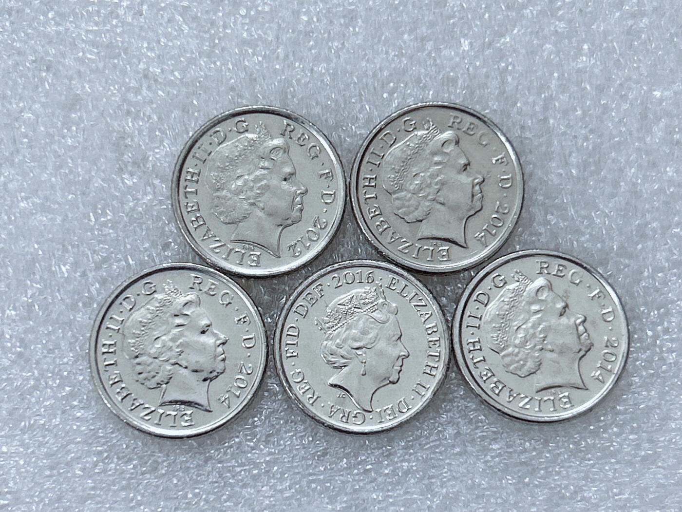 第一海外回流一元起拍收藏 散集专场  第299期 英国盾牌5便士硬币 5枚