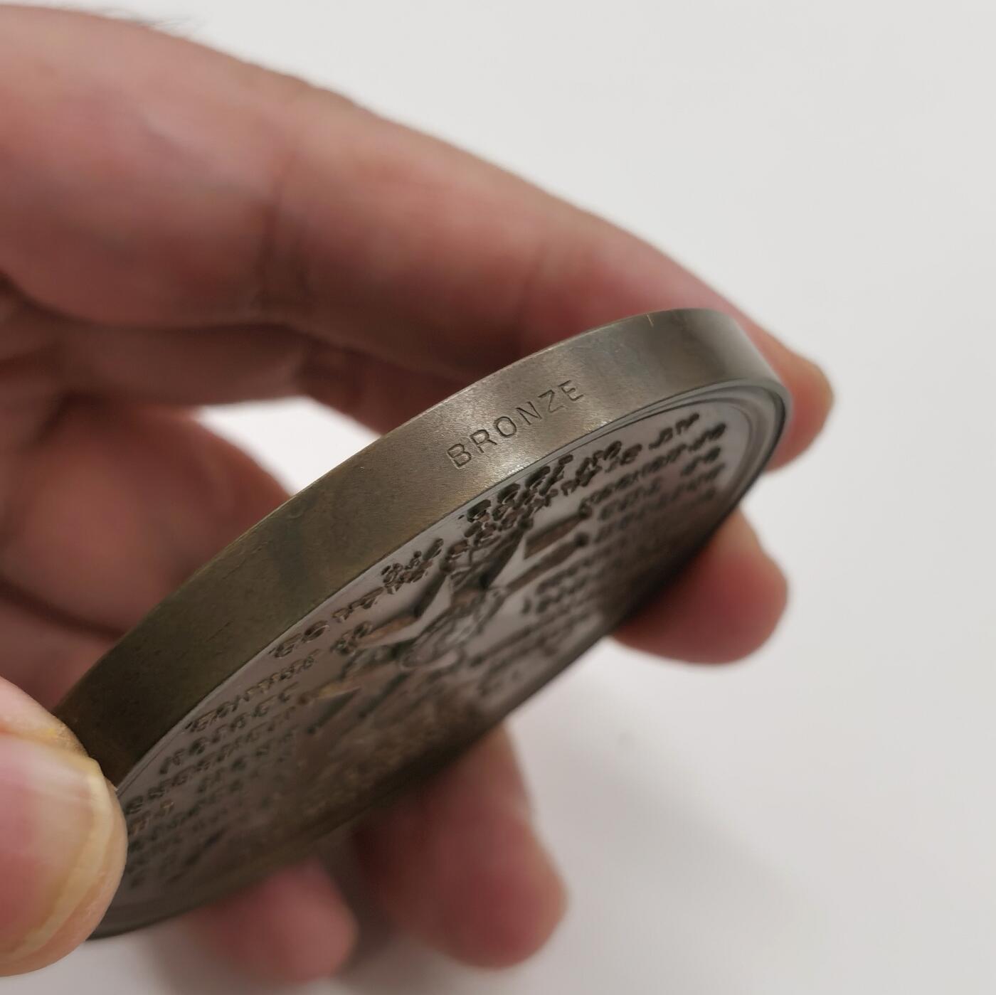 博洋堂“心向春光”2月精品大拍专场暨第160期（全场包邮） 1903年法国总统埃米尔·卢贝访问英国纪念铜章，64mm（原盒有破损）