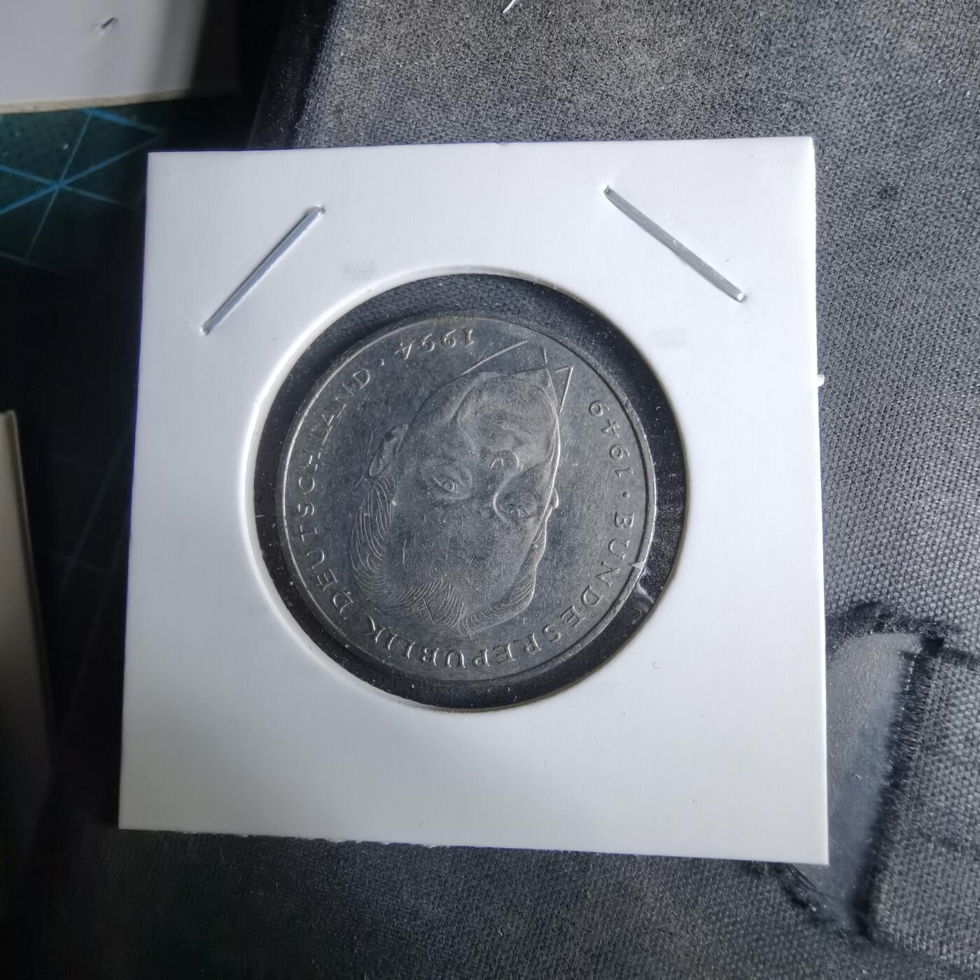 沼泽如烟--第985场 德国1995年2马克少见头像