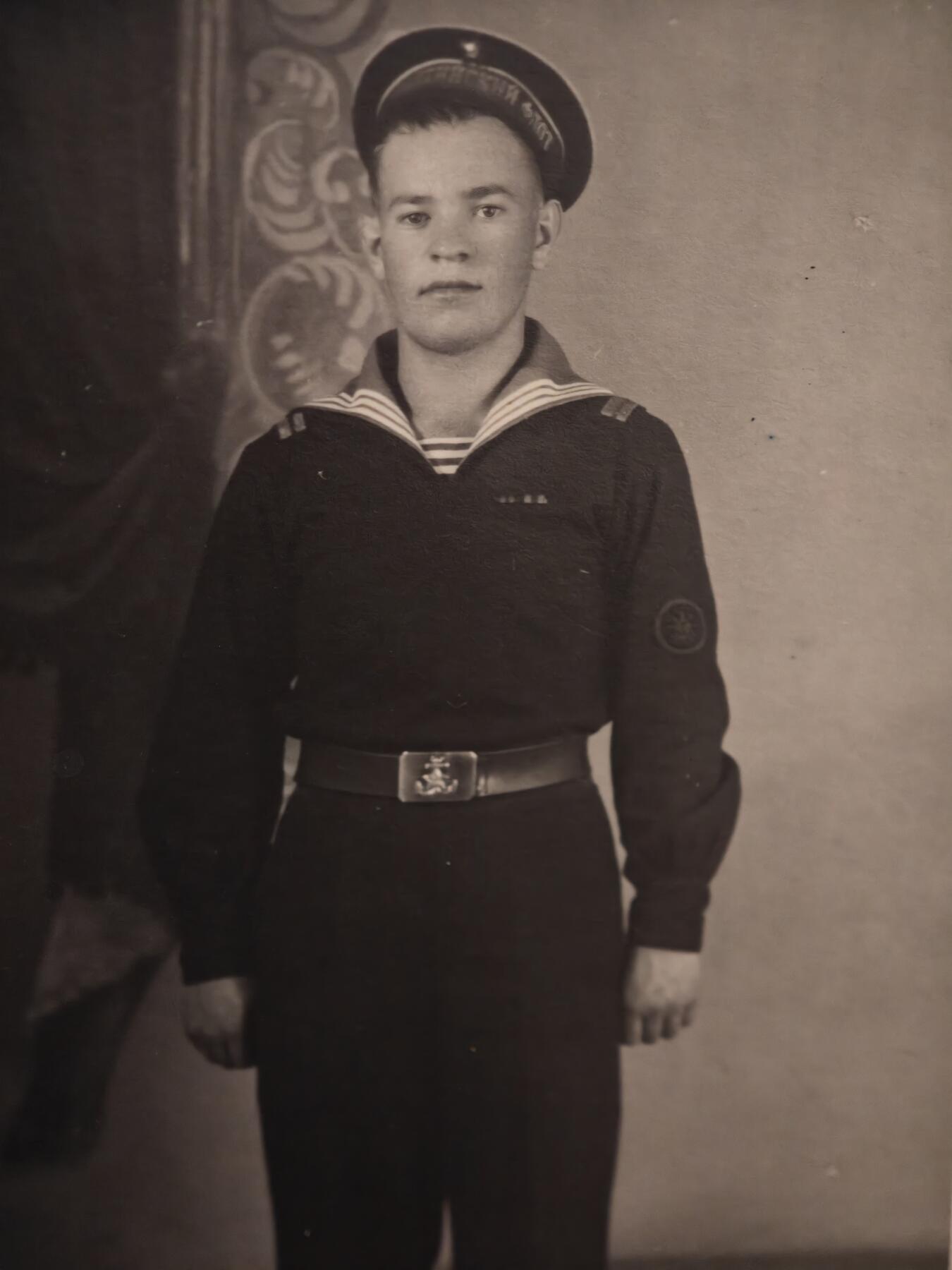 橙子收藏(照片专场)第三期 1954年拍摄于拉脱维亚里加的苏联红海军士兵肖像照