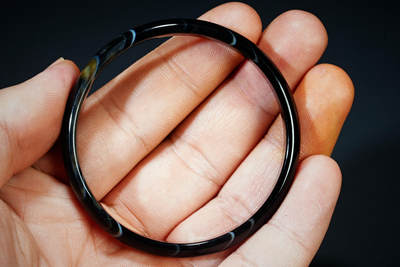 上海都达杂项专场四十七【全场包邮】  天然黑玛瑙手镯 附鉴定证书90-59