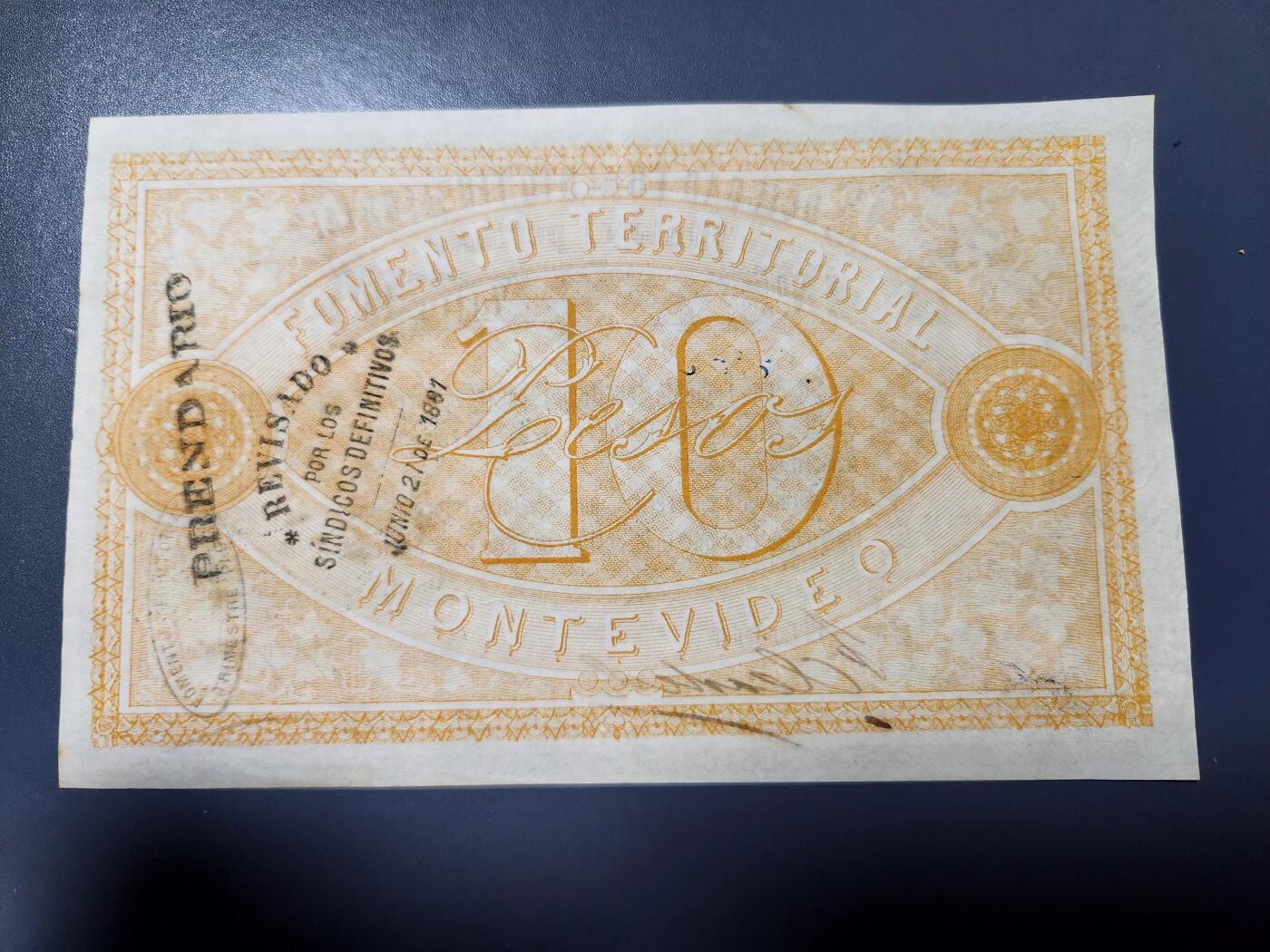 2月4号晚上8点 外国纸币自动截拍第17场 1868年 乌拉圭10比索 纸 大票幅 百年古钞 几乎全新