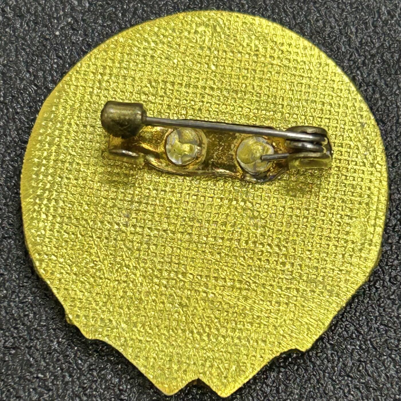 西秦中古拍卖第七十五期 老挝人民军为祖国服役证章