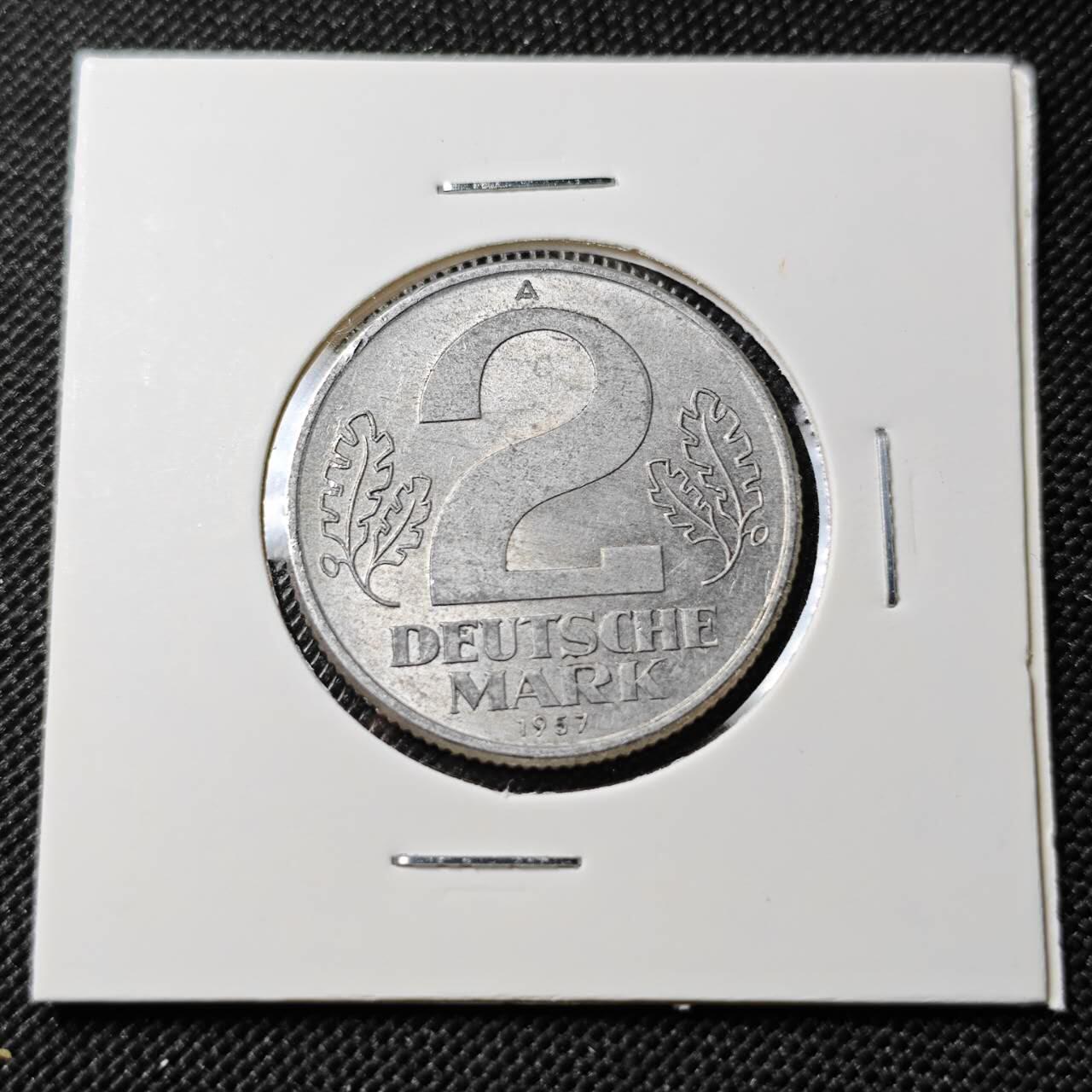 KK钱币收藏小铺  第393期  2月预留时间 周末发货  1957东德2马克 A版