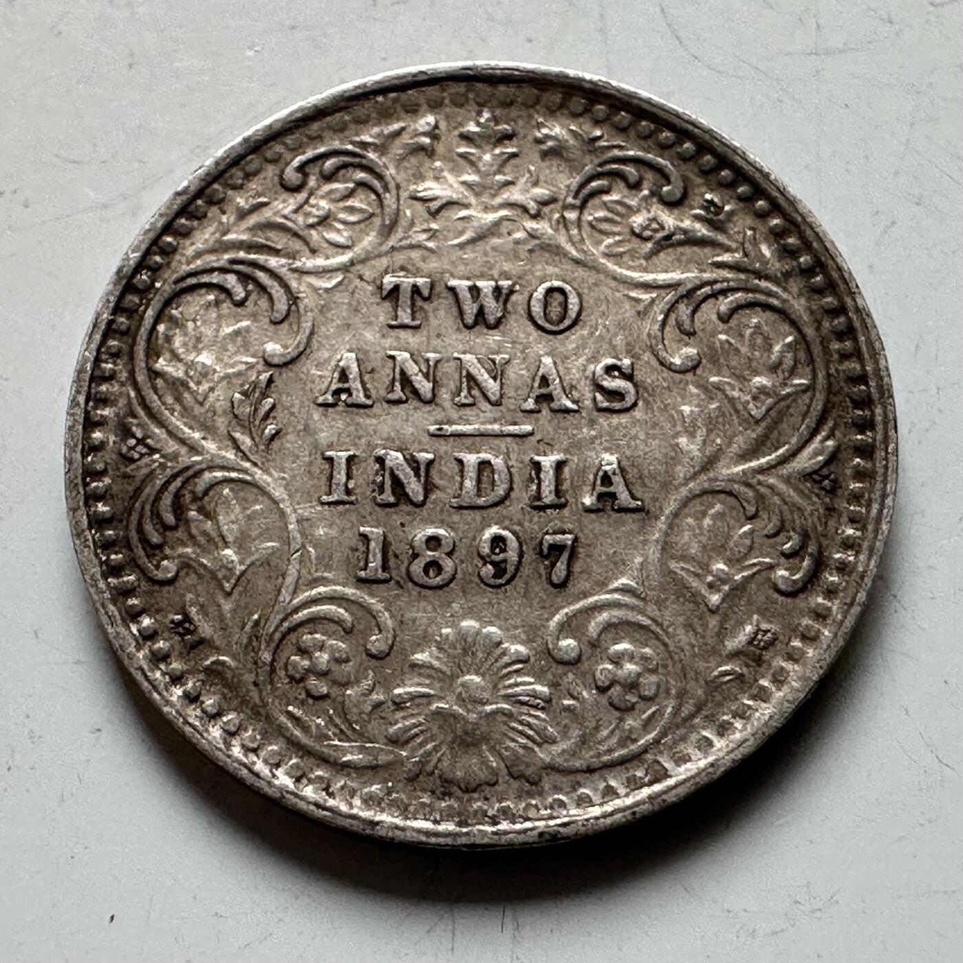 🌹外币初藏🌹🐯2026年第16场 快递将在12号停运 年前需发货的抓紧 ，年后正月十五恢复发货 英属印度1897年2安娜银币