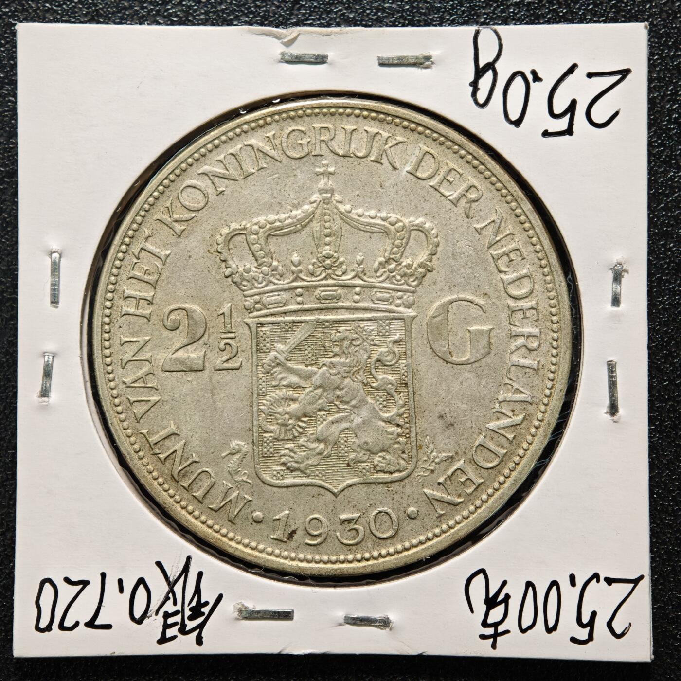 【德藏】世界币章拍卖第164期（拍品征集中~欢迎藏友联系） 老藏家集藏系列之-1930年 荷兰2-1/2盾银币 720银 直径约：38mm；重约：25g 入册20余年·附有当年购入价