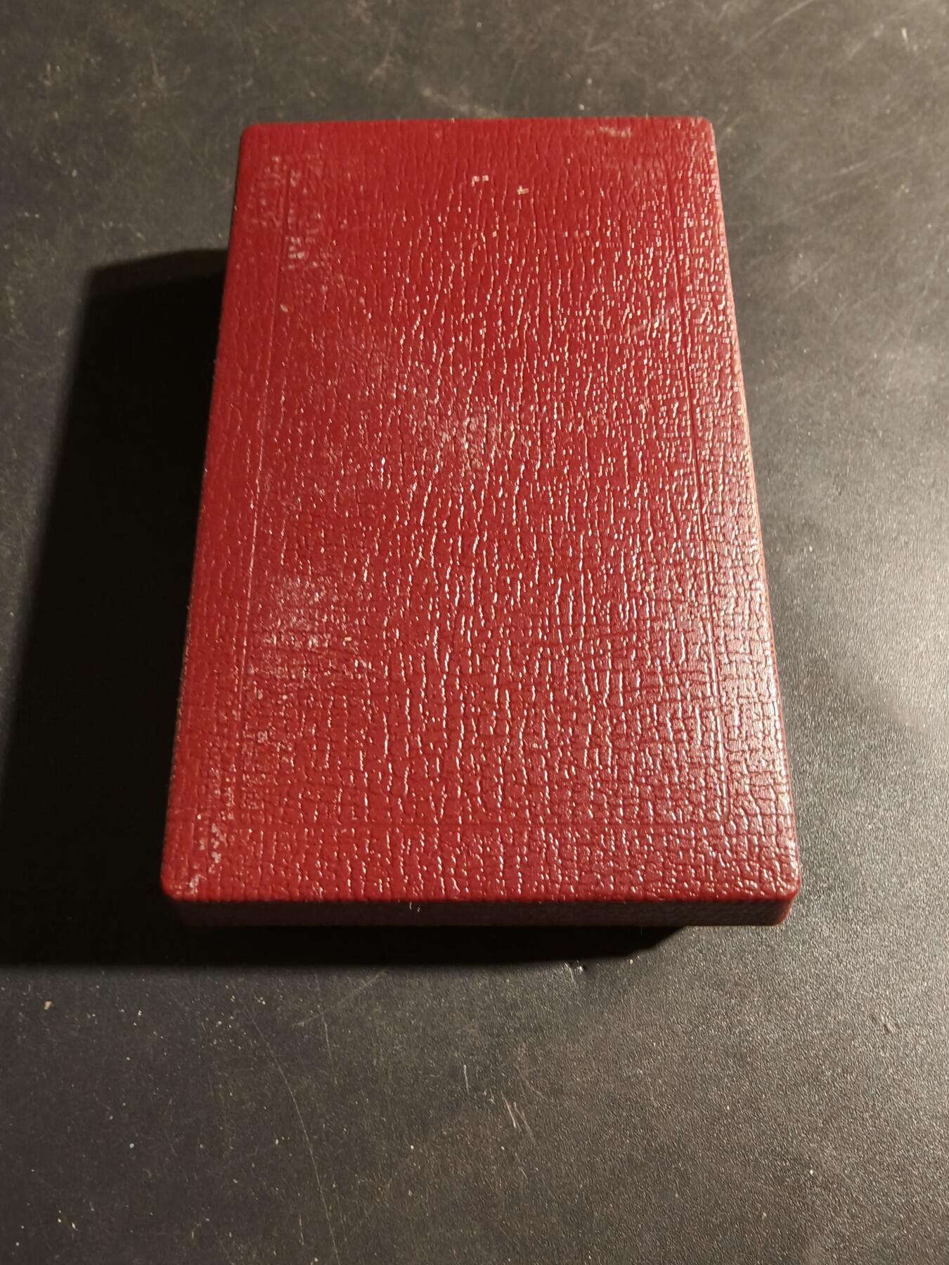 老王徽章第180期 法国骑士级公共利益学院勋章    原盒    带厂标