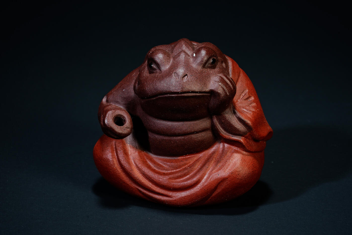 上海都达杂项专场二十一（全场包邮） 紫砂侠蟾香插摆件90-77