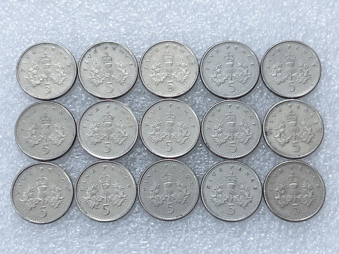 第一海外回流一元起拍收藏 散集专场  第299期 英国5先令硬币 小版 15枚