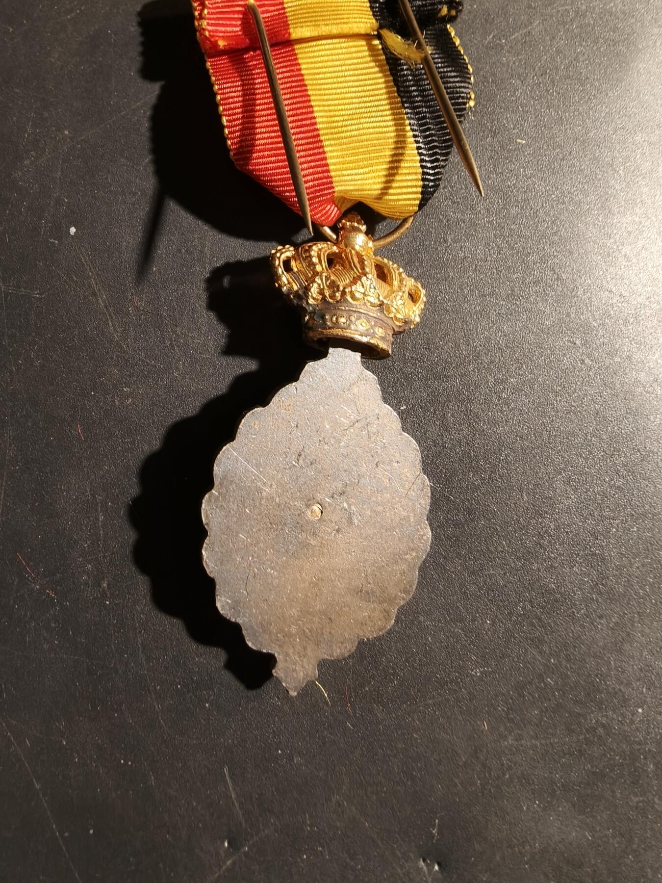 老王徽章第180期 比利时金级劳工奖章