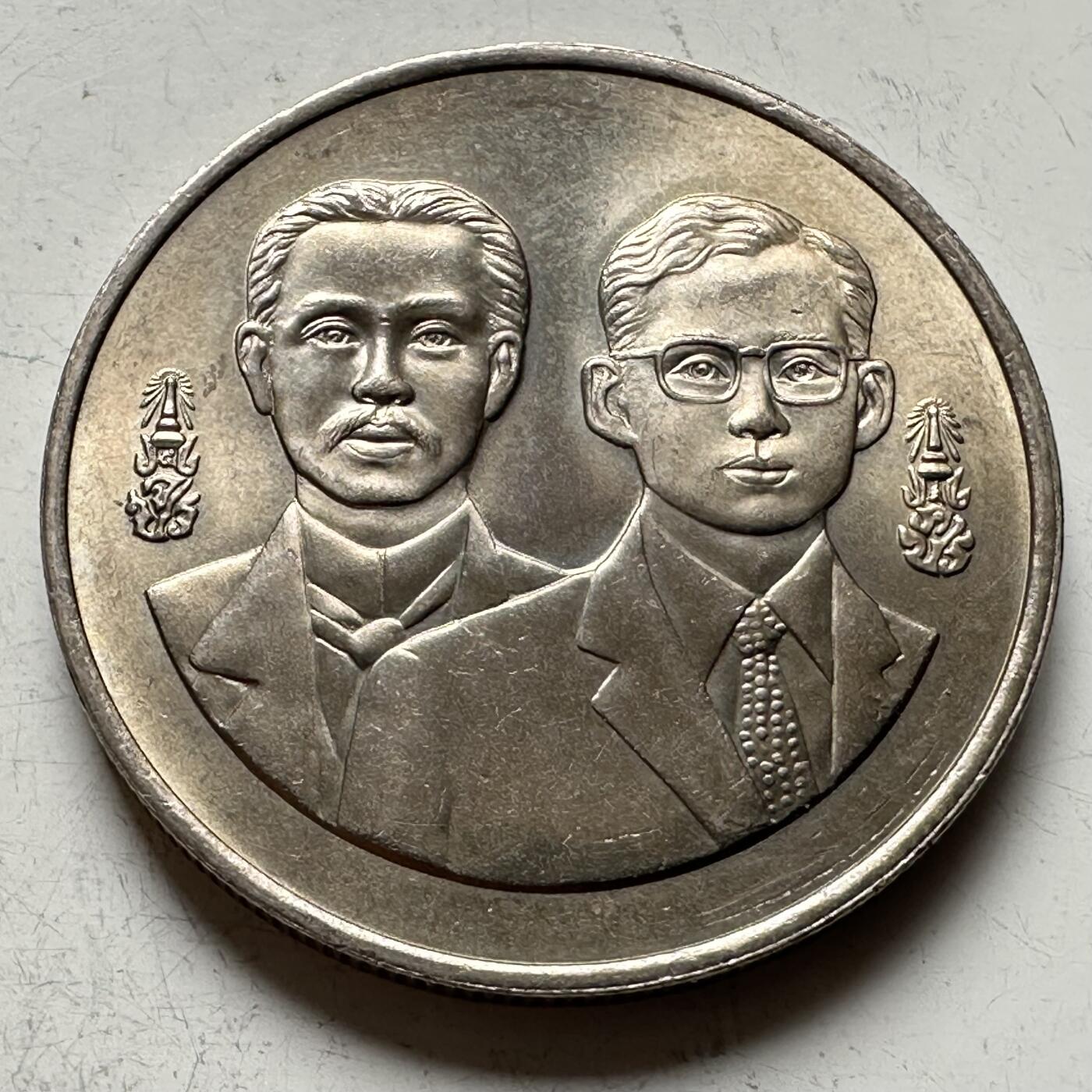 🌹外币初藏🌹🐯2026年第16场 快递将在12号停运 年前需发货的抓紧 ，年后正月十五恢复发货