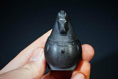 上海都达杂项专场四十七【全场包邮】  紫砂唐马茶宠摆件90-74