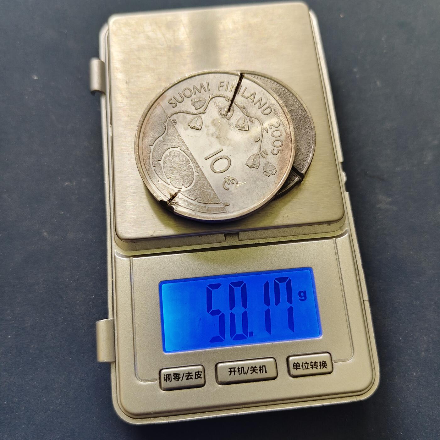 【全场包邮】纯粹捡漏拍501场-持续更新中 加拿大/芬兰破损银币2枚一组-加拿大2002年25克925银+芬兰27克925银币【现称50.17克折算纯银46.4克】