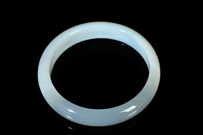 上海都达杂项专场二十一（全场包邮） - 天然冰透玛瑙手镯 附鉴定证书90-58