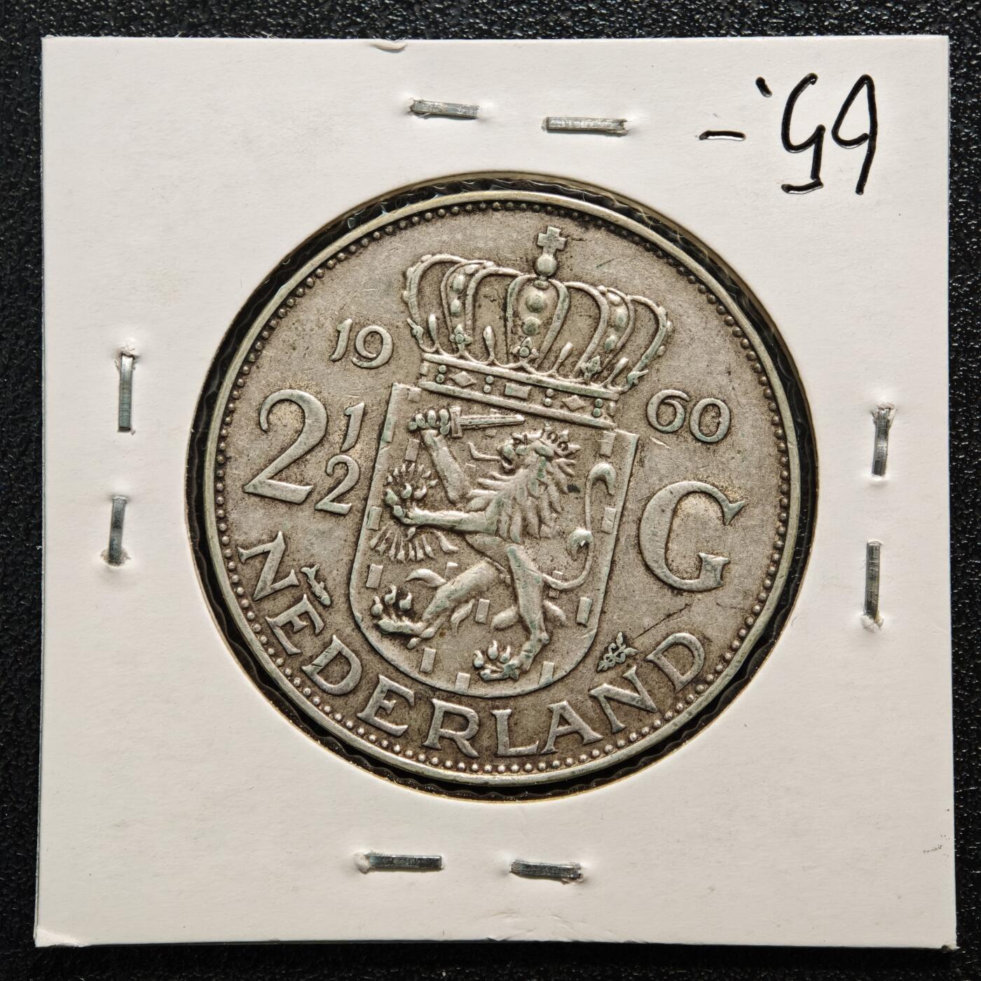 【德藏】世界币章拍卖第164期（拍品征集中~欢迎藏友联系） 老藏家集藏系列之-1960年 荷兰2-1/2盾银币 720银 直径约：33mm；重约：15g 入册20余年·附有当年购入价